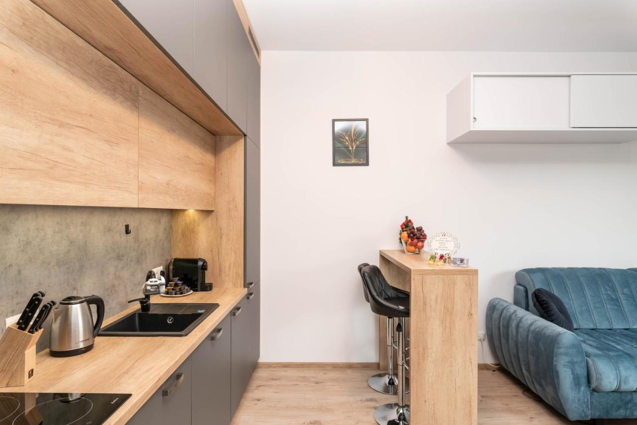Apartwro - Apartament Przy Wyspie Slodowej, Garaz, Projektor, Rowery Apartment Wroclaw Bagian luar foto